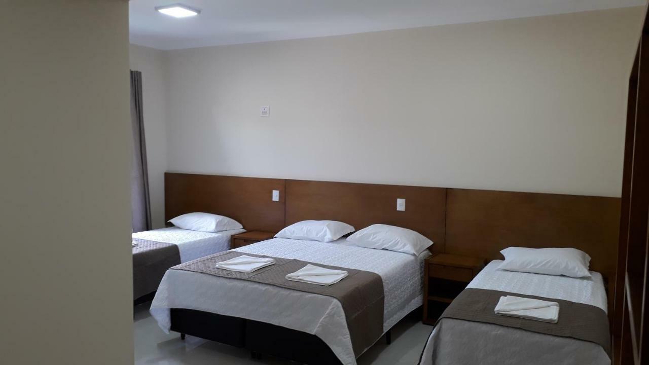 Campos Altos Palace Hotel Bagian luar foto